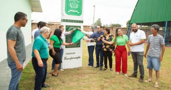 Salas de aula inauguradas hoje no Santo Antônio da Fartura vão proporcionar mais conforto aos alunos e ampliar oferta de vagas