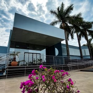 Prefeitura antecipa salários dos servidores municipais