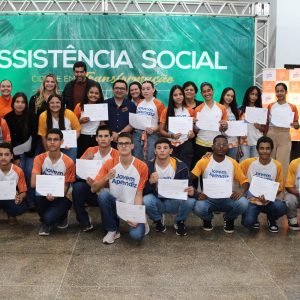 Programa Primeiro Emprego Jovem Aprendiz abre as portas do mercado de trabalho para adolescentes e jovens