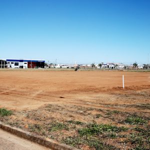 Terraplanagem marca início da construção da nova UBS no Residencial Greenville