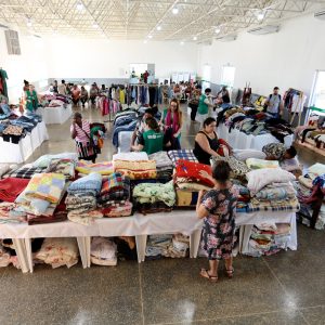 Secretaria Municipal de Assistência Social e Habitação está realizando o segundo bazar “Mãos Solidárias” do ano