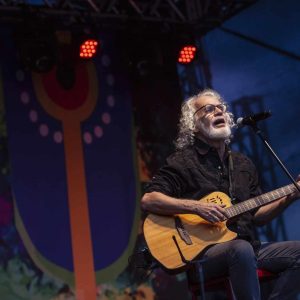 Um dos maiores nomes da música brasileira, Renato Teixeira fará show em Campo Verde