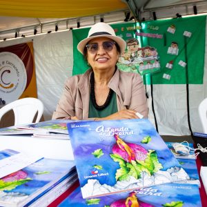 Feira Literária vai até as 17h00 desta quinta-feira