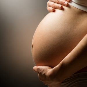 PL que amplia para 180 dias o prazo da Licença Maternidade é encaminhado à Câmara