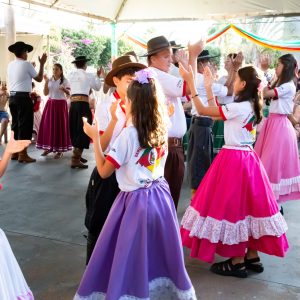 Com mateada, danças e apresentações artísticas, Cultura encerra atividades de 2024