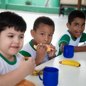 Em Campo Verde, alimentação escolar respeita a individualidade dos alunos da Rede Municipal de Ensino