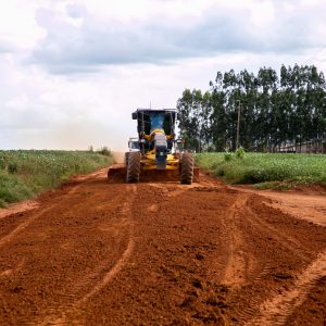 Prefeitura entrega 1ª etapa de recuperação de estrada na região do Assentamento Dom Ozório no próximo sábado