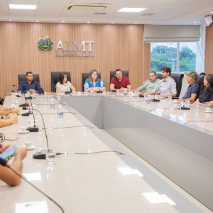 Revisão da divisa entre Campo Verde e Santo Antônio de Leverger é debatida em reunião na AL