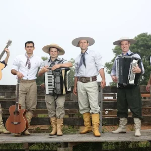 Cultura reúne tradições gaúcha e junina em um único evento